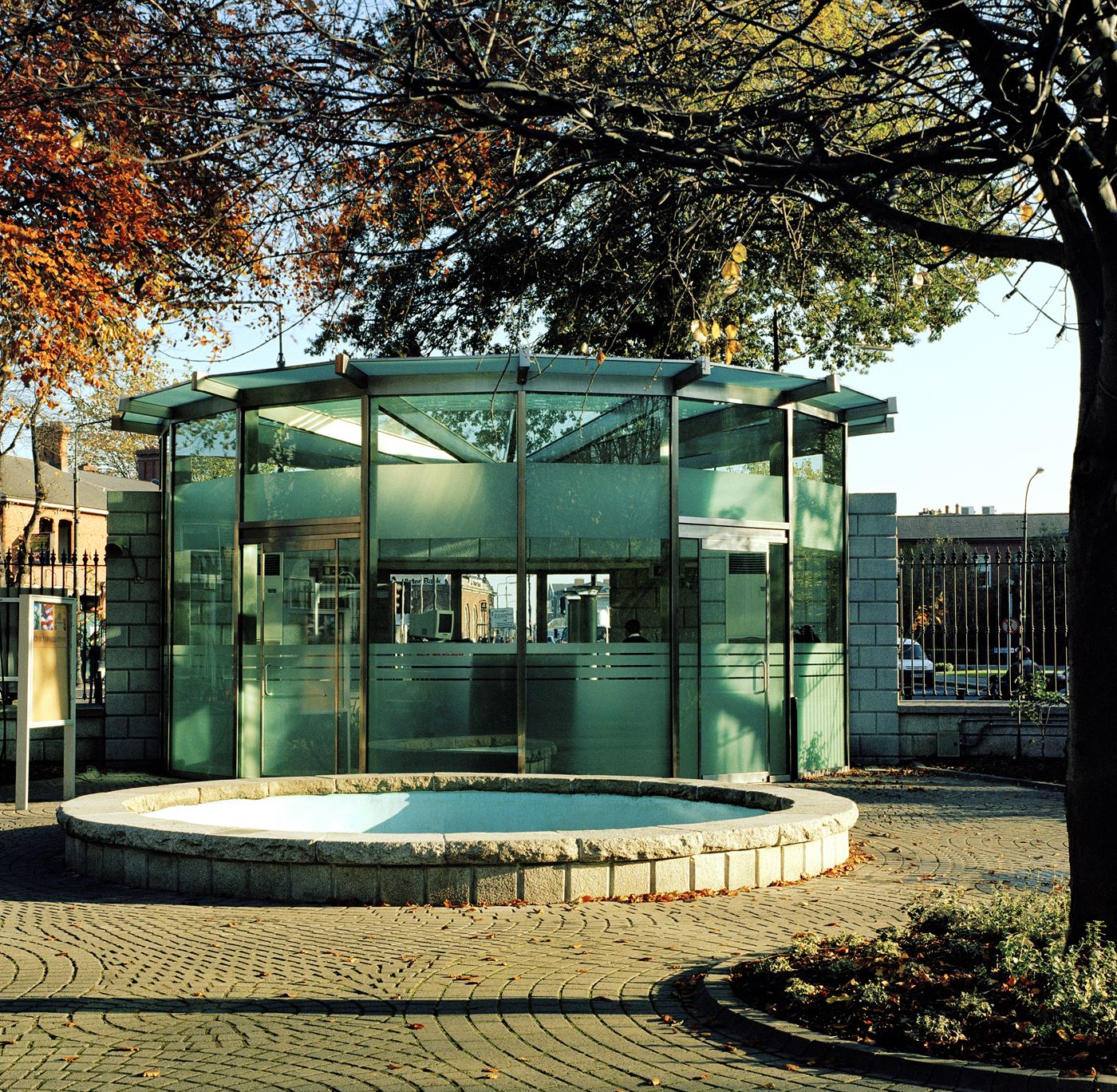 American Embassy, Ballsbridge, Dublin &mdash; a Flannery project