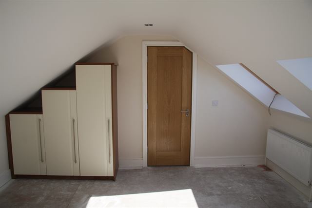 Tudor Grove
